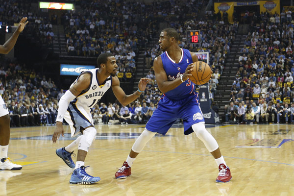 着两支世界 着两支世界