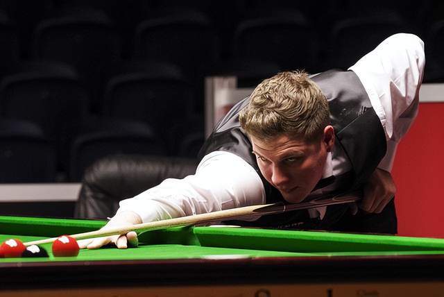 改变战术打 改变战术打